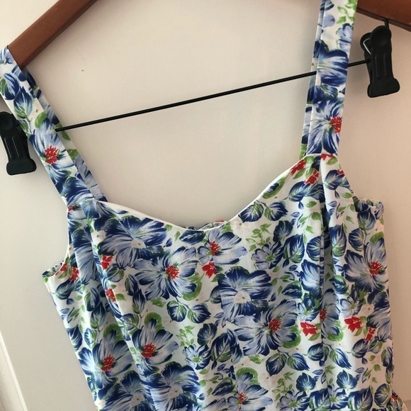 Joie Silk Latelle Porcelain Smocked Dress Size XS - Picture 7 of 16